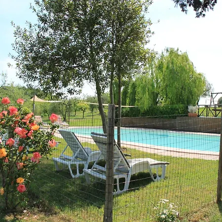 Casa vacanze In With Pool Guasticce